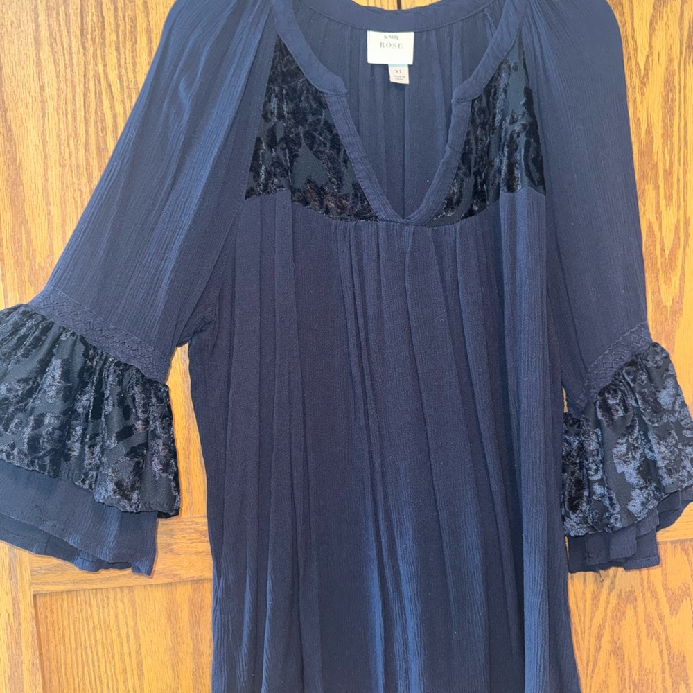 Knox Rose Dark Blue Top with Velvet Details